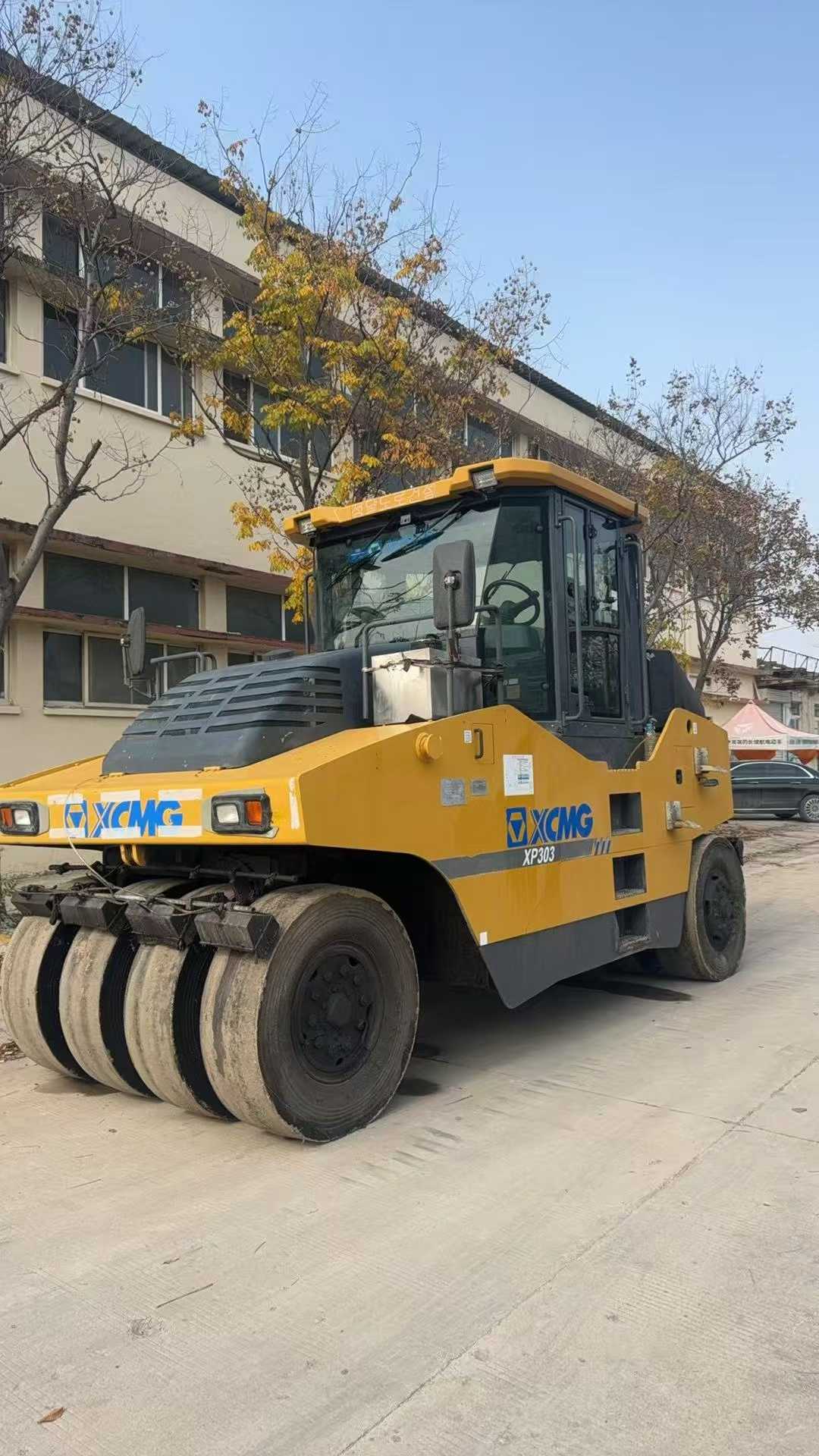 18年徐工303胶轮压路机